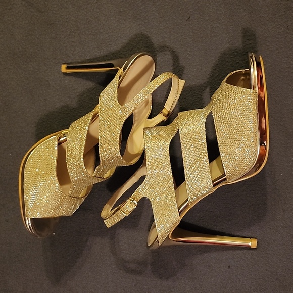 💙GOLD GLITTER HEELS - Picture 7 of 7